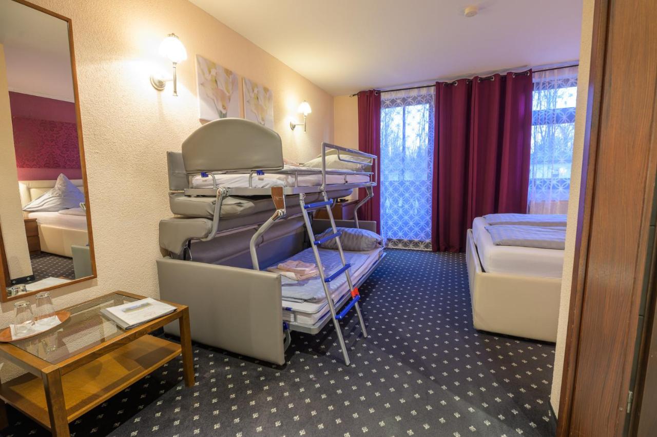 Kastenauer Hof Rosenheim Bagian luar foto